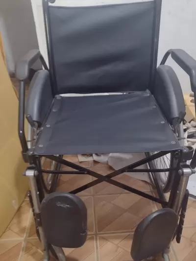 Reforma de Cadeira de Rodas
