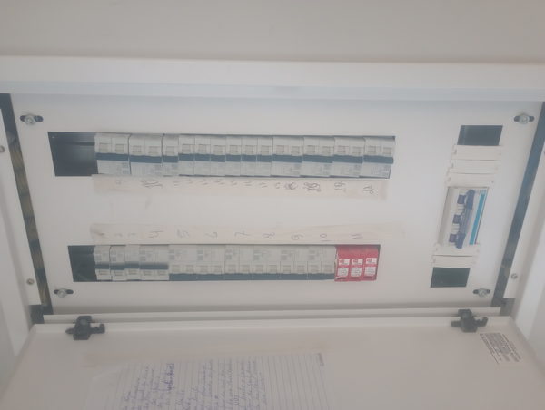 jc-servicos-eletricosg2925.webp