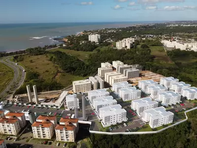 Viva Corais, em Manguinhos á 700m da praia.